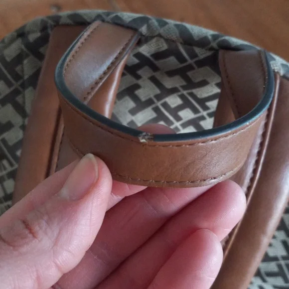 Tommy Hilfiger TH Graphic Brown Beige Backpack Purse - Picture 16 of 16